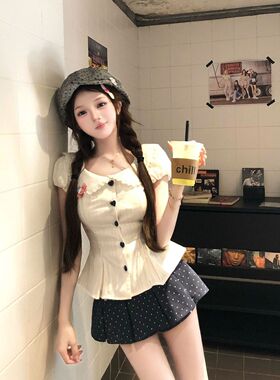 韩系方领荷叶边收腰上衣+波点短裙女夏季新款甜美减龄两件套