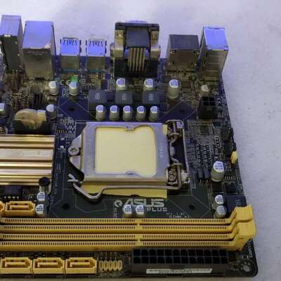 H81I-PLUS ITX 17X17 DDR3内存 1150接口 全固态 USB3.0 HDMI议价
