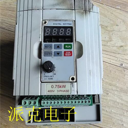 FST-500-0R7T4 佛斯特变频器 0.75KW 380V 实物拍摄议价