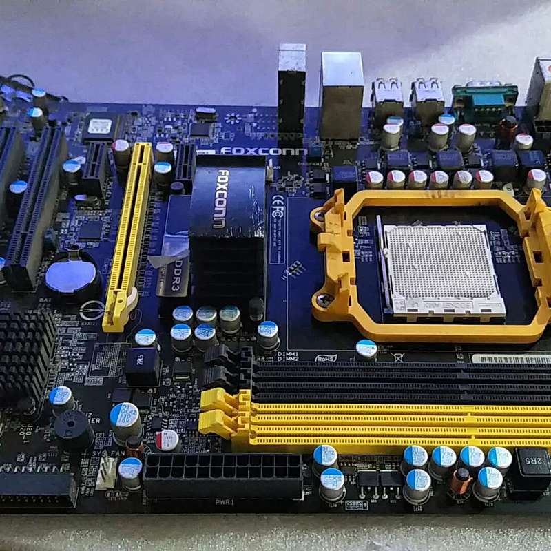 康 A8G-I DDR3内存 AM3 全固态独显豪华大板议价