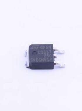 LD1117DT25CTR 线性稳压器(LDO) 输入15V 输出2.5V 800mA TO-252-