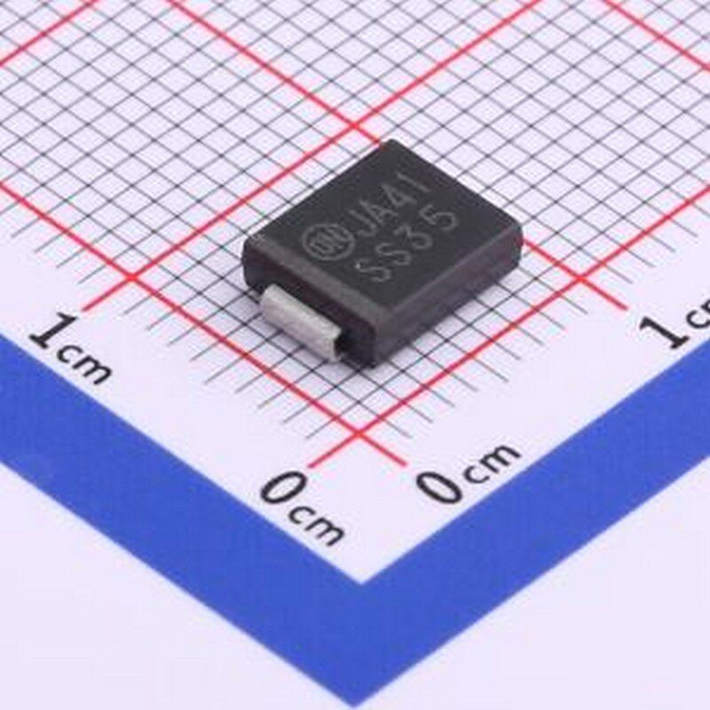 SS35 肖特基二极管 电压:50V 电流:3A DO-214AB(SMC)