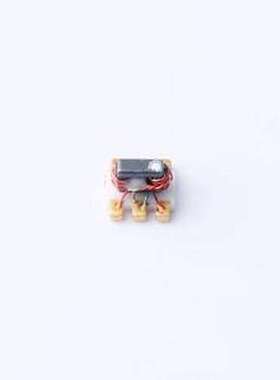 HT-TCP-2-10+ RF功分器/合路器 HT-TCP-2-10+ SMD-6P,3.8x3.8mm