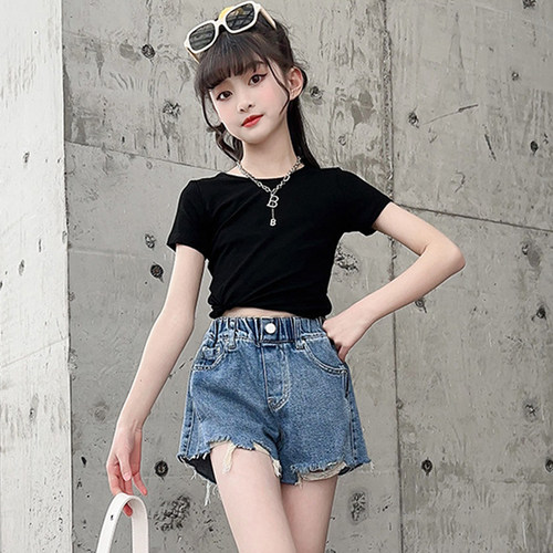 女童牛仔短裤2025新款夏装休闲时髦洋气儿童毛边牛仔裤宽松裤子潮