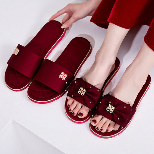 新郎新娘结婚晨袍陪嫁喜庆拖鞋