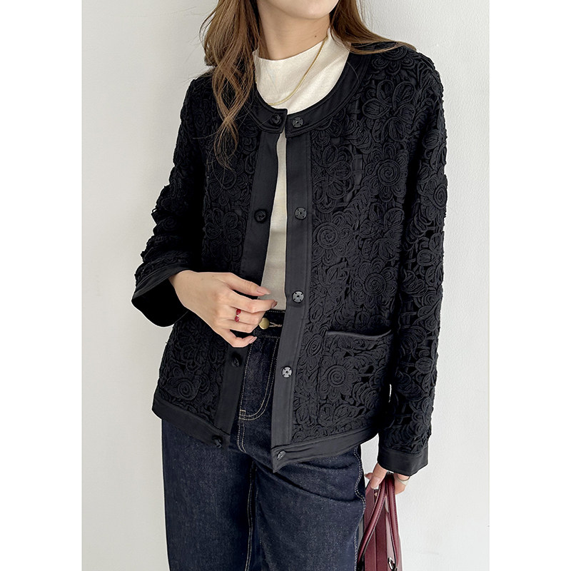 简约不简单新中式拼接盘绣外套简约廓形适配各种场景日常高级耐看