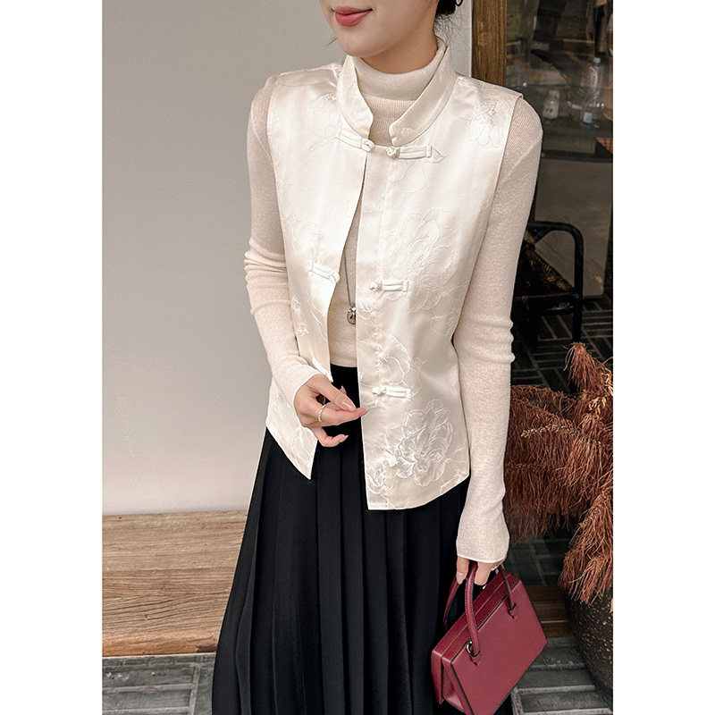 新中式马甲提花勾勒雅致花韵盘扣点睛显东方韵味宽松版型不挑身材,女装/女士精品,马夹,淘宝优惠券,粉丝福利购,淘宝优惠卷