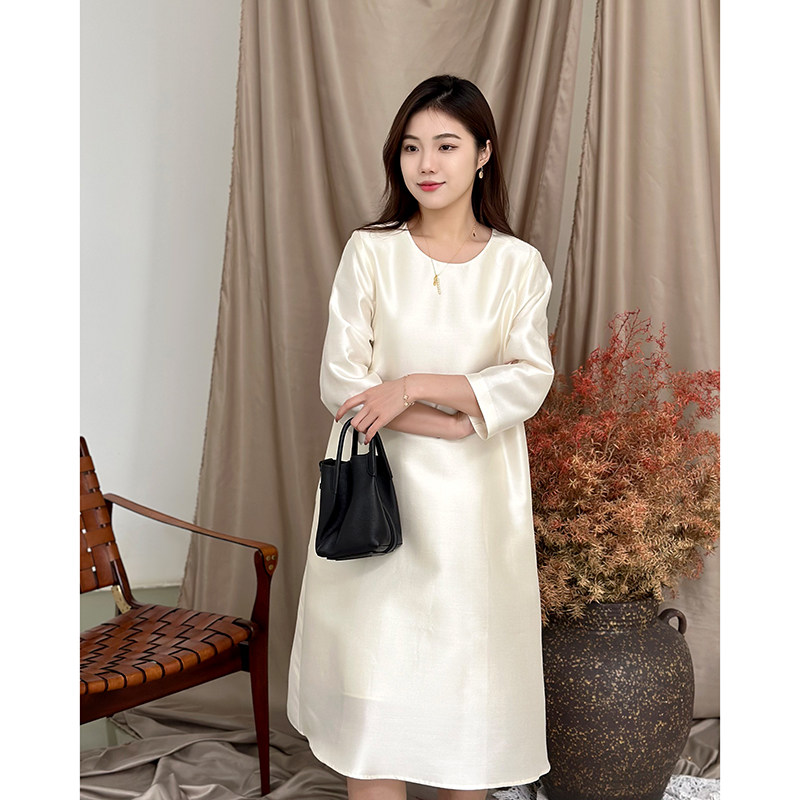 「工厂店」一眼爱上！重磅32mm丝毛轻奢风圆领手工绣花长袖连衣裙,女装/女士精品,连衣裙,淘宝优惠券,粉丝福利购,淘宝优惠卷