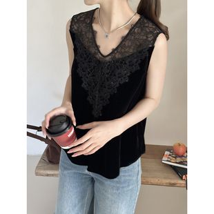 V领蕾丝百搭背心内搭款精致蕾丝肌理柔美有层次面料舒适通勤日常