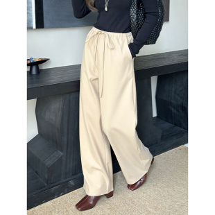 纸片人显瘦阔腿裤 型遮胯藏肉不易皱 高腰剪裁拉高腰线显高挑阔腿版