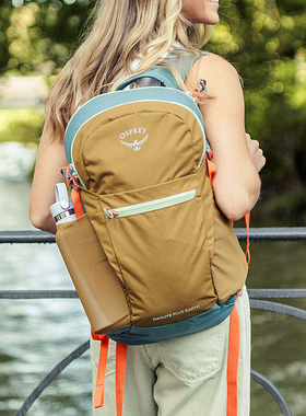 Osprey小鹰包Daylite plus日光20升双肩休闲运动背包徒步登山背包