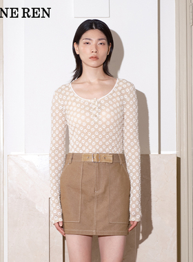 REINEREN任茜2025新品花朵提花针织修身上衣