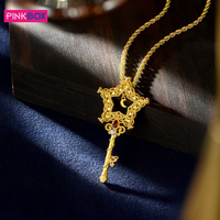 PINKBOX/娉饰珠宝小樱星星杖黄金吊坠镶嵌晶石足金权杖钥匙挂坠