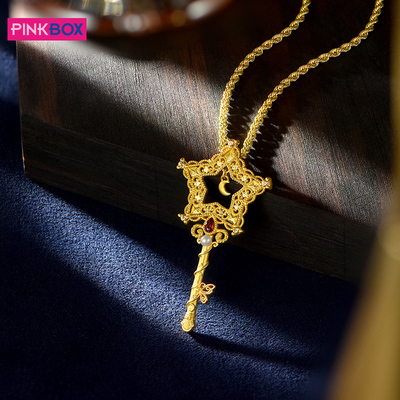 PINKBOX/娉饰珠宝小樱星星杖黄金吊坠镶嵌晶石足金权杖钥匙挂坠