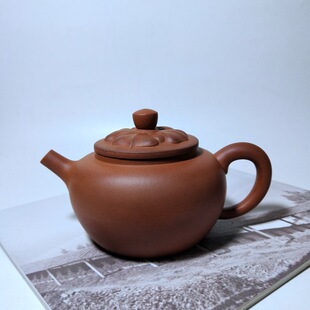 中品 宜兴紫砂壶黄龙山原矿陈腐老清水泥260cc菱花壶名家葛岳纯款