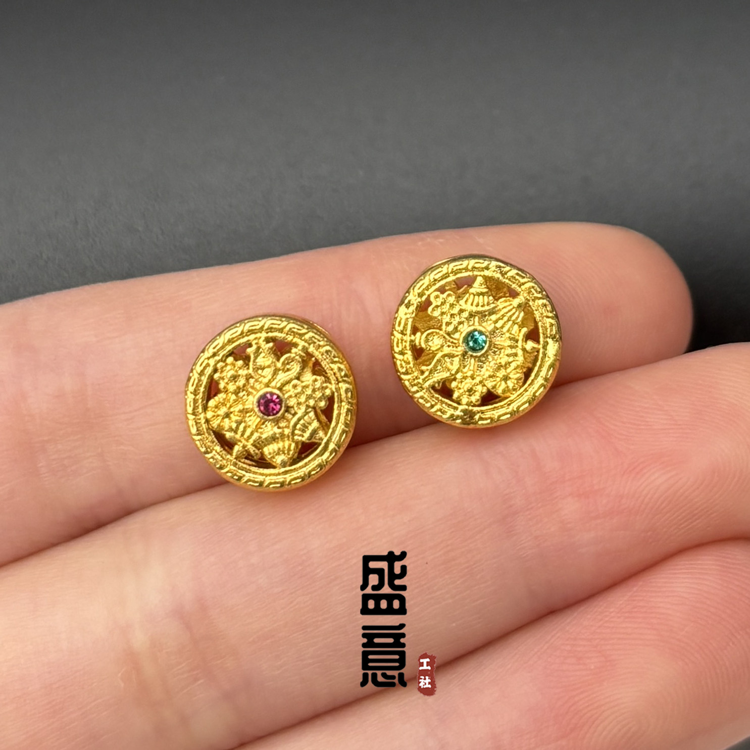 古法24K工艺黄金色镂空镶钻罗盘背云束线隔珠文玩手链手串diy配饰
