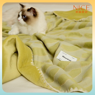 叠石桥毛毯撸猫感法兰绒毛毯空调办公室羊棉绒午睡毯居家休闲盖毯