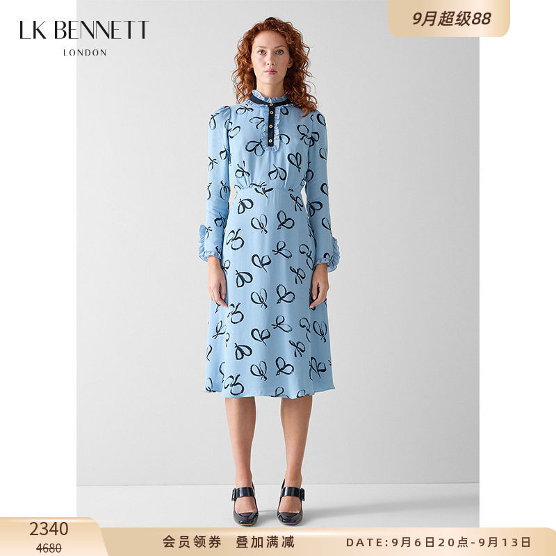 LK BENNETT浅蓝印花连衣裙2026春夏新款浪漫花边立领长袖收腰显瘦