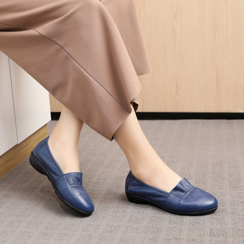 花牌平底百搭软底真皮休闲女鞋