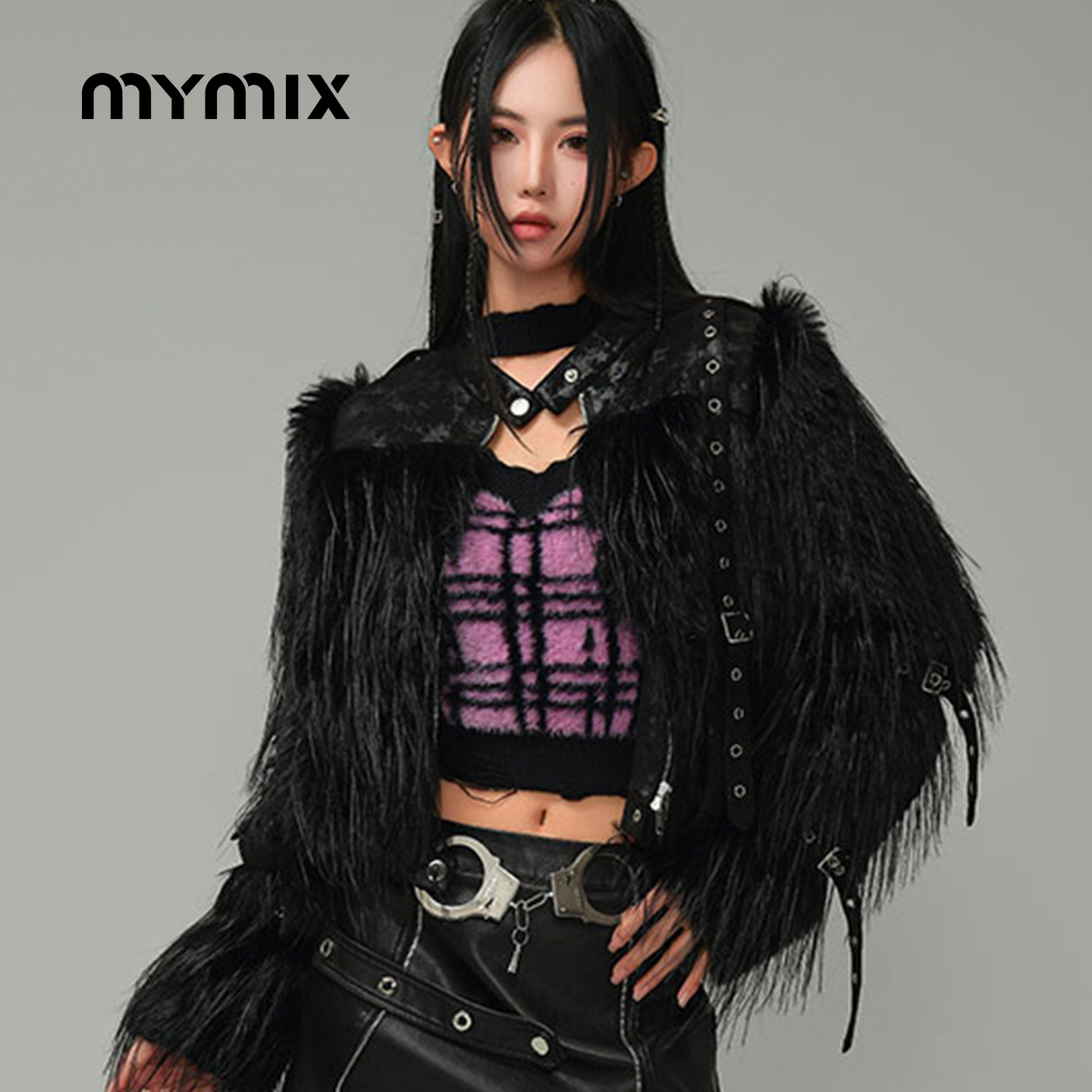 MYMIX黑色显瘦简约短款外套图片