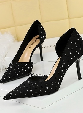 8237-2韩版时尚宴会女鞋高跟鞋细跟浅口尖头绸缎侧镂空水钻单鞋女