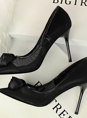 1853-2欧美性感夜店显瘦细跟高跟网状镂空绸缎玫瑰花朵单鞋高跟鞋