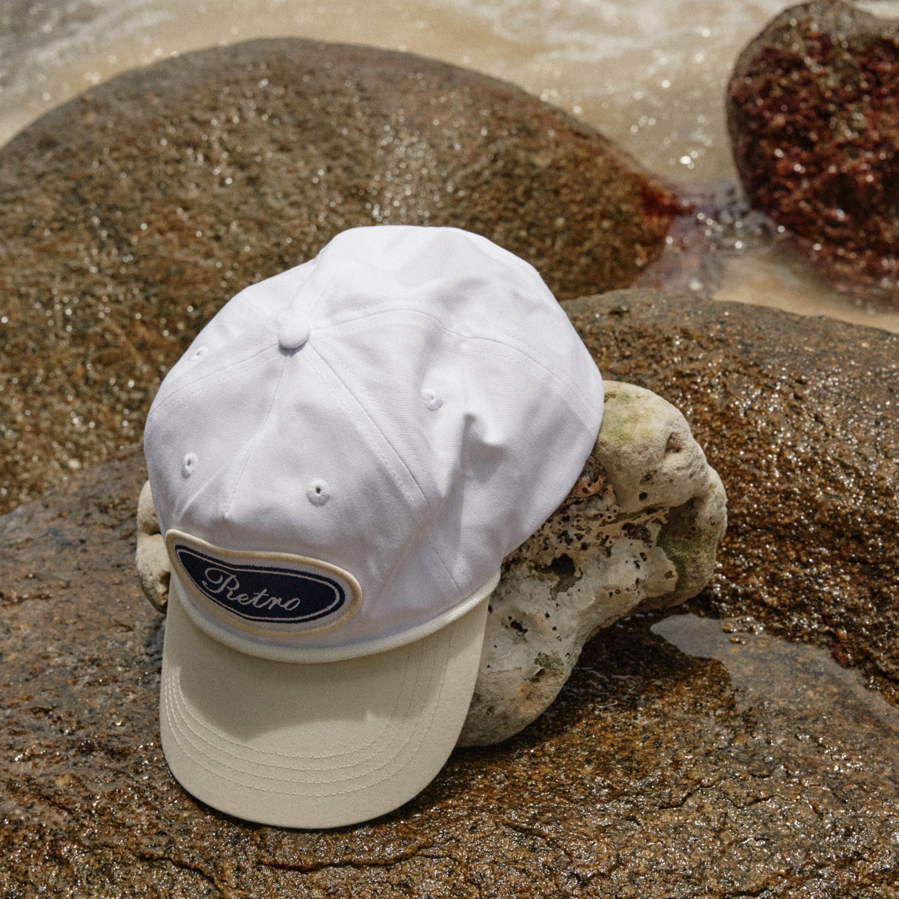 Retro21 R21 白色撞色品牌logo刺绣运动棒球帽