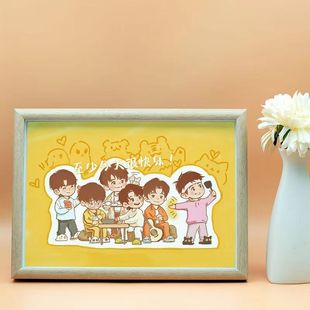 0713再就业男团Q版卡通纪念diy摆台相框家居桌面房间手工挂墙摆件
