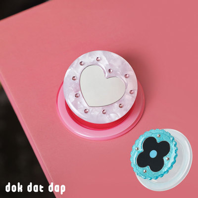 dokdatdap原创爱心花花磁吸手机支架个性可爱镜子磁吸支架小众款