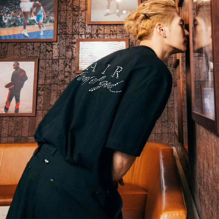 天花板级重磅王嘉尔同款