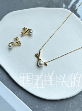 刘亦菲同款交叉平衡木项链+耳钉