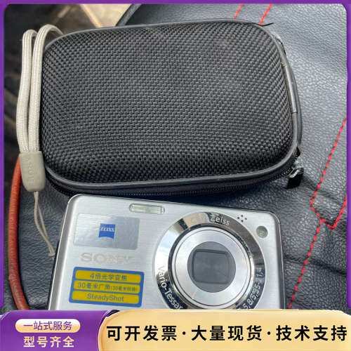 索尼W210数码，银色机身，1210万像素，4倍光学变焦询价