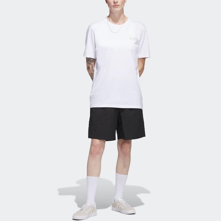 adidas originals 纯色松紧腰直筒运动短裤男女同款 HS3016