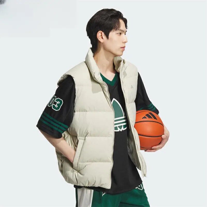 adidas 纯色简约百搭休闲运动宽松立领马甲男款 JJ4963