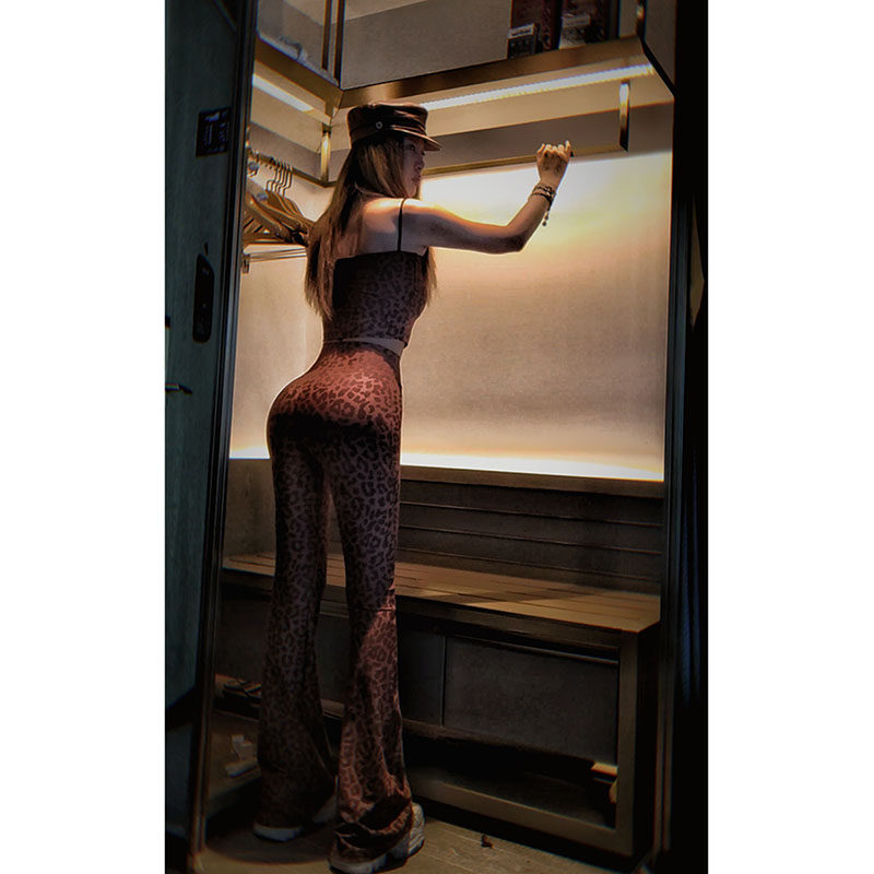 AOAOMISSSHOP/瑜伽服饰/性感豹纹/夏款高腰提臀紧身微喇叭裤长裤