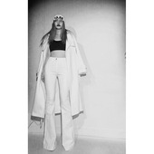 2025纯白色牛仔微喇叭裤 鳌鳌家 加绒 AOAOMISSSHOP