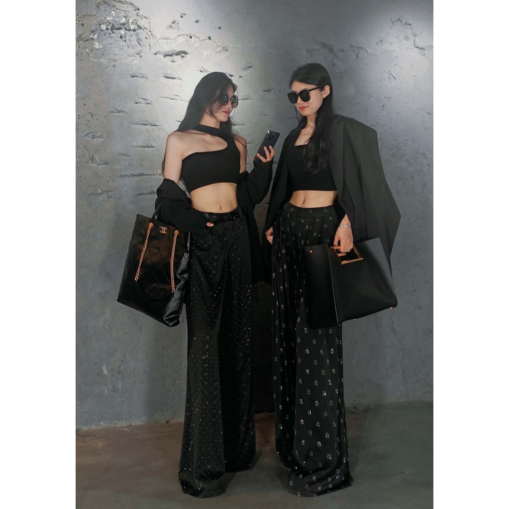 AOAOMISSSHOP鳌鳌家【醋酸缎面】黑色高级重工水钻垂感休闲阔腿裤,女装/女士精品,休闲裤,淘宝优惠券,粉丝福利购,淘宝优惠卷