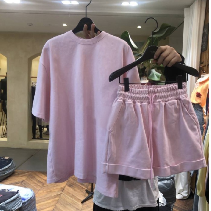 Spring women's new comfortable age reduction solid color T-shirt lace up casual Shorts Set