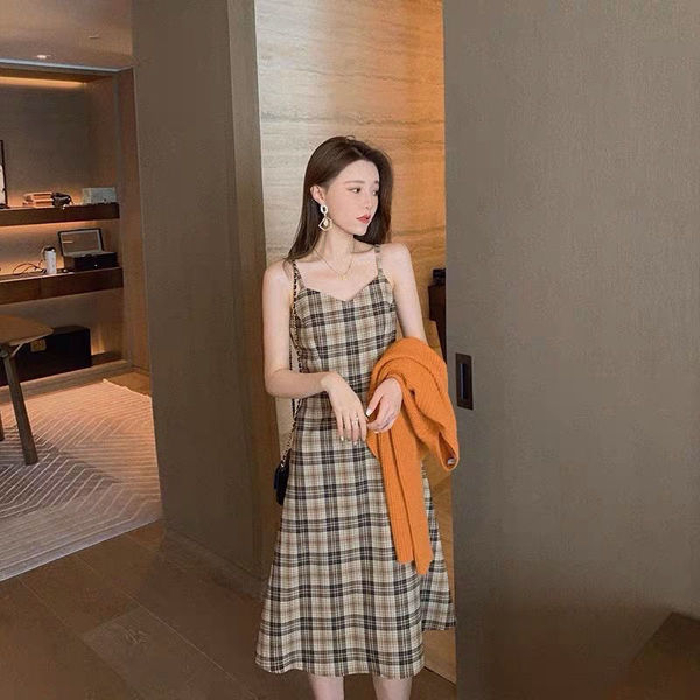 Plaid suspender dress women's mid length dress in spring and Autumn