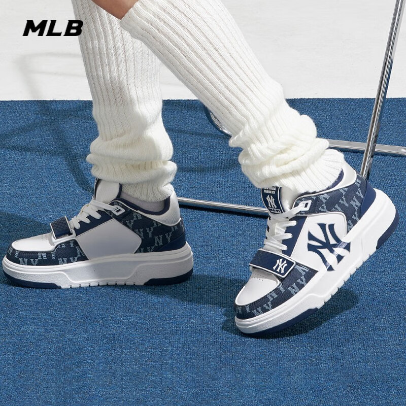 运动休闲商场同款