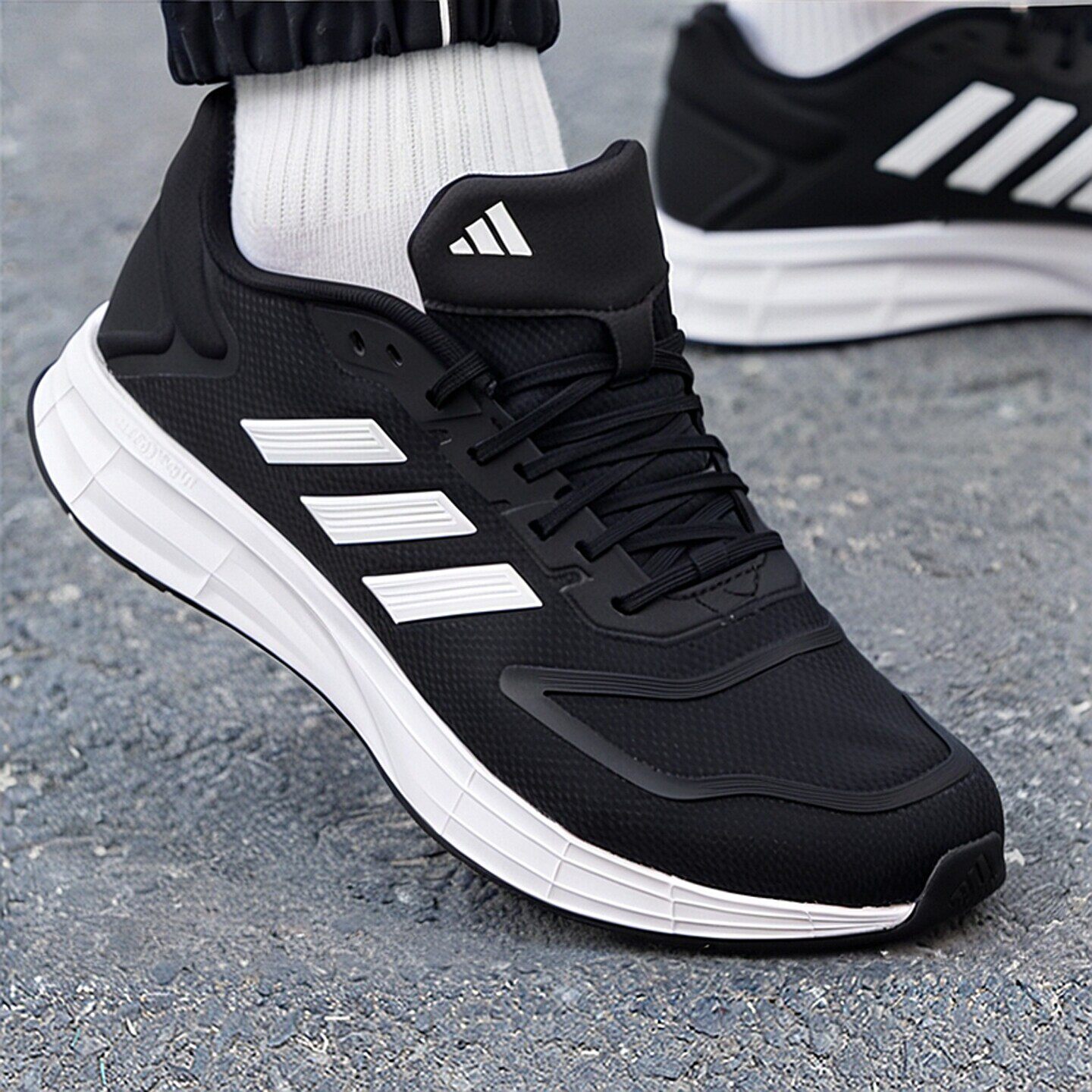 Adidas阿迪达斯正品跑步鞋男春季新款训练休闲网面透气黑色运动鞋