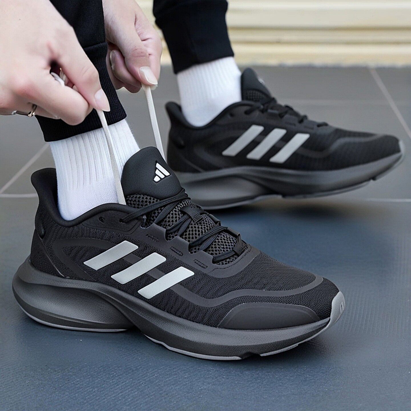 Adidas阿迪达斯男鞋女鞋2026夏季新款运动休闲鞋缓震透气跑