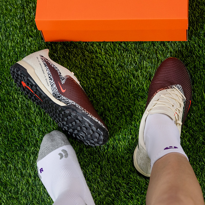 耐克NIKE男鞋球鞋26夏季新款运动鞋TF碎钉人草实战比赛足球训