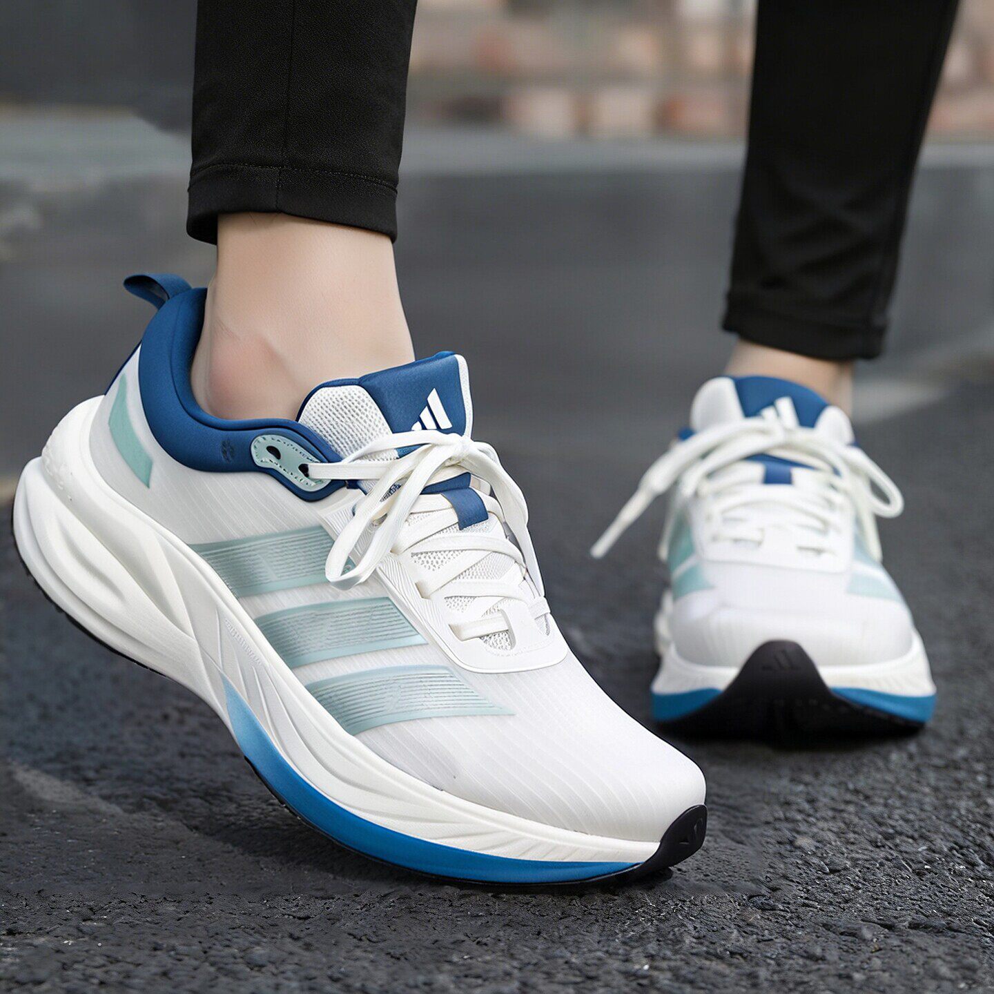 Adidas阿迪达斯正品休闲鞋男女鞋2026夏季新款轻便减震跑步鞋女士