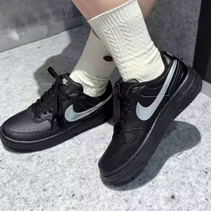 Nike耐克官方正品黑色板鞋旗舰店女款平板鞋休闲鞋秋季新款HQ1674,运动鞋new,运动休闲鞋,淘宝优惠券,粉丝福利购,淘宝优惠卷