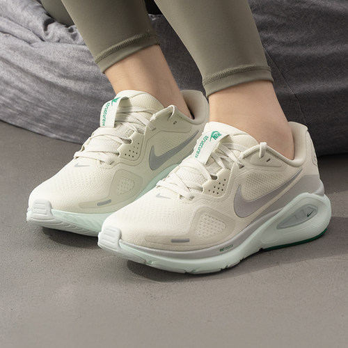 Nike耐克女跑鞋轻便透气运动鞋