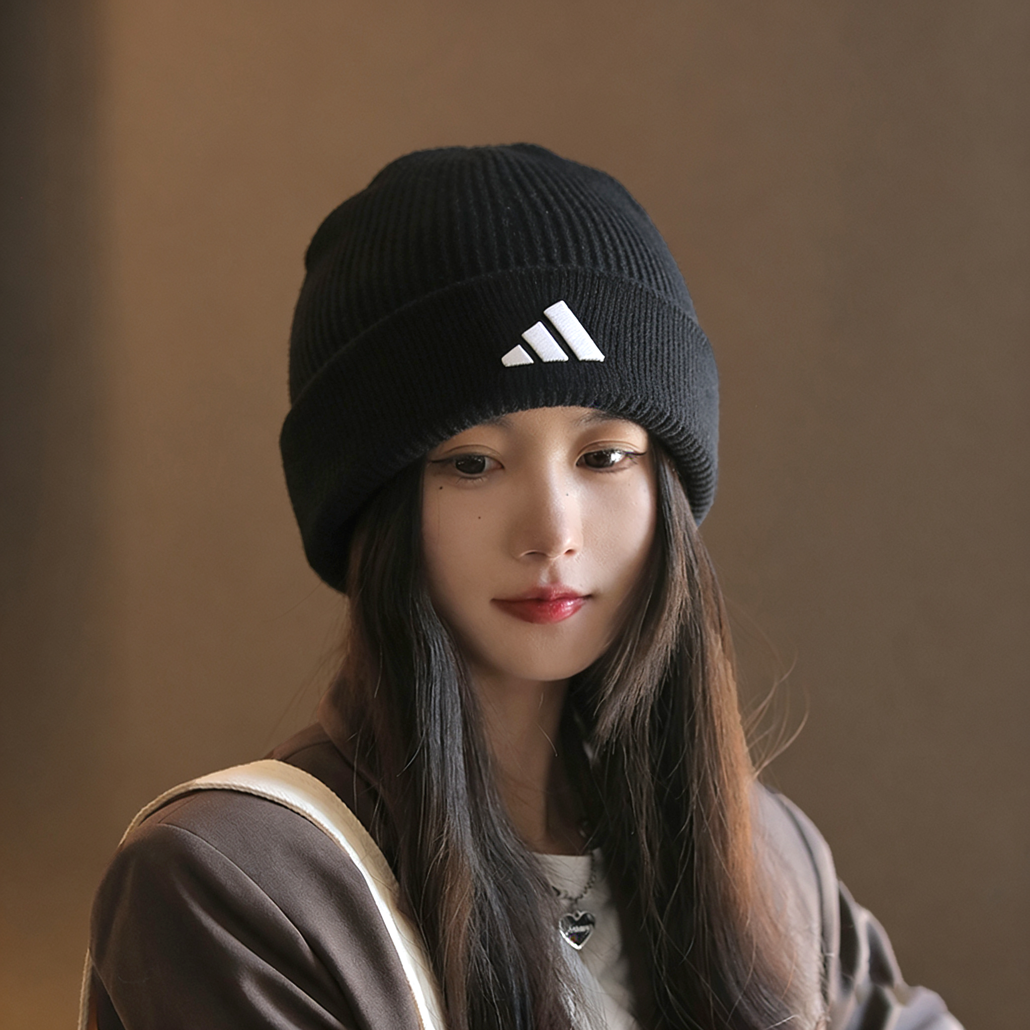 阿迪达斯Adidas黑色毛线帽男帽女帽2025新款针织帽冷帽保暖绒线帽,运动包/户外包/配件,运动帽,淘宝优惠券,粉丝福利购,淘宝优惠卷