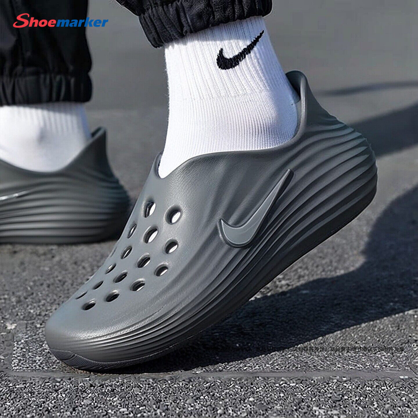 NIKE耐克正品男鞋春秋新款运动凉鞋透气轻便沙滩灰色洞洞鞋HV5060
