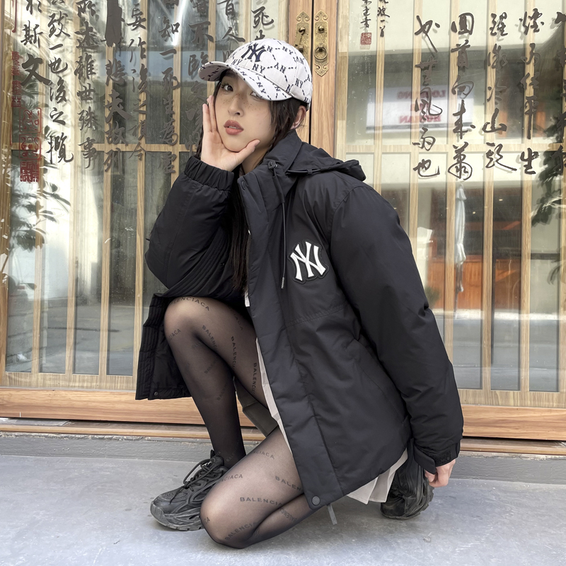 MLB正品运动羽绒服男2025新款防风保暖外套女户外夹克3ADJB1126