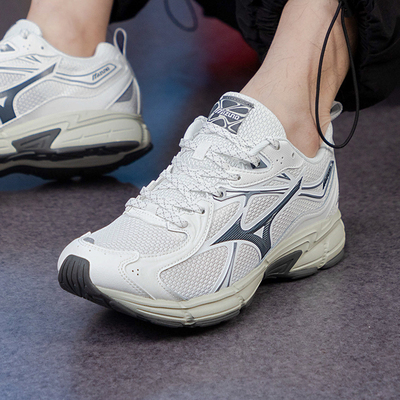 美津浓官方正品男鞋女鞋2025冬季新款SPEED缓震回弹跑步鞋运动鞋